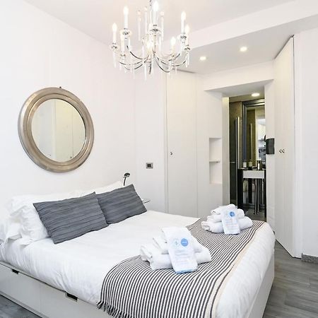 The Essential Trastevere Design Studio Rome Exterior photo